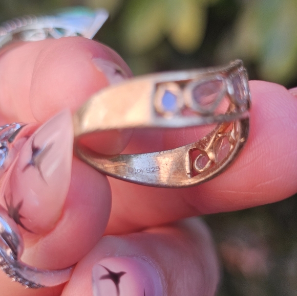 Gold tone Polki Diamond Ring - Picture 4 of 8